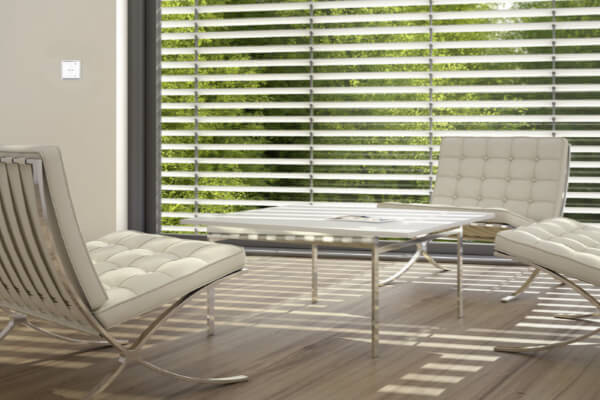 Jung - Elektrische Rollädensteuerung mit Zeitschaltuhr