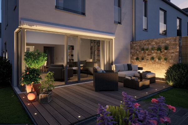 Trafo anschließen und es werde Licht.