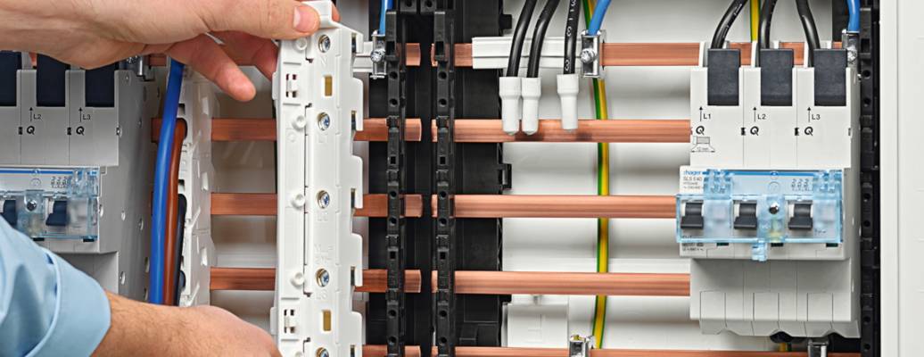 Wie viele Steckdosen sind pro Sicherung möglich?