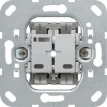 **Gira 012700 Einsatz Tastschalter 10AX 250V Kreuzschalter 