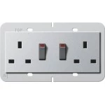 Gira 278326 Doppelsteckdose 2-fach, geschaltet, mit Shutter, 13 A, British Standard, passend für System 55 Alu 