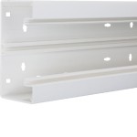 Hager BR6513019016 Brüstungskanal-Unterteil PVC frontrastend zu BR 68x130mm Oberteil 80mm verkehrsweiß 2 Meter 
