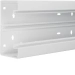 Hager BR6517019016 Brüstungskanal-Unterteil PVC frontrastend zu BR 68x170mm Oberteil 80mm verkehrsweiß 2 Meter 