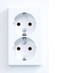 Hager WAS2175WM Doppelsteckdose SCHUKO mit Abdeckplatte, hoch, Steckklemmen, A.1, lichtweiß matt 